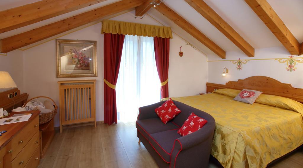 Alexander Hotel Alpine Wellness Dolomites Molveno Esterno foto