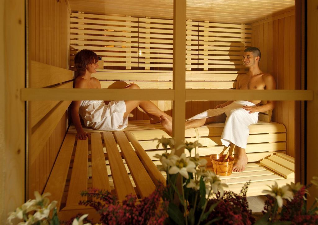 Alexander Hotel Alpine Wellness Dolomites Molveno Esterno foto