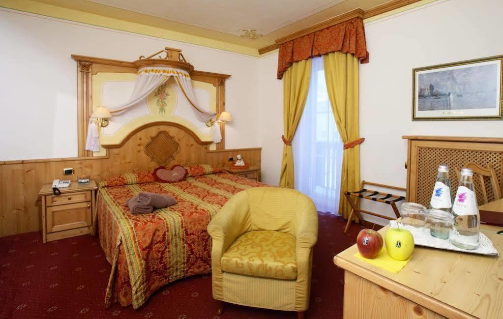 Alexander Hotel Alpine Wellness Dolomites Molveno Esterno foto